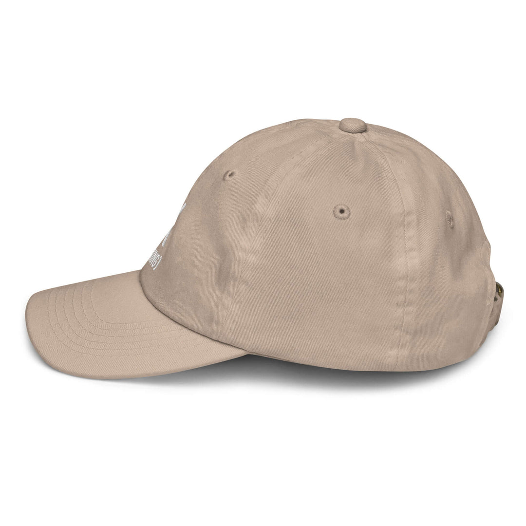 AFK Youth baseball cap in beige with 6 eyelets for breathability and adjustable strap for a comfortable fit.
