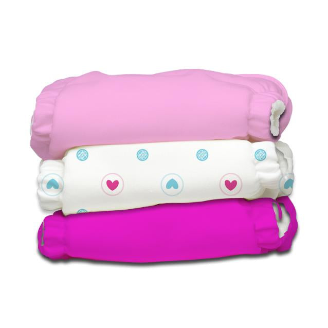 Charlie BananaNewborn Reusable Nappies - 3 Nappies and 3 InsertsColour: Hot Pinkreusable nappies all in one nappiesEarthlets