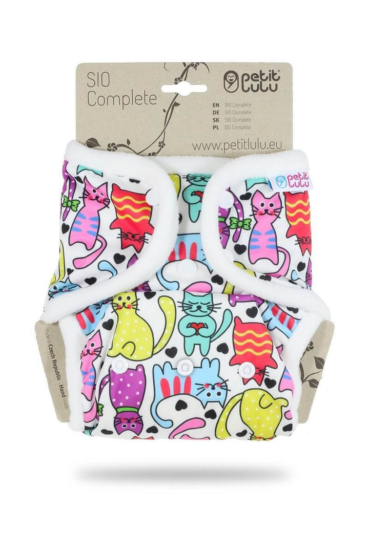 Petit Lulu Snap In One (SIO) Complete Nappy - One Size Colour: Rainbow Stars Size: One Size reusable nappies Earthlets